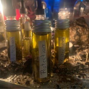 Protection Conjure Anointing Oil .5 oz